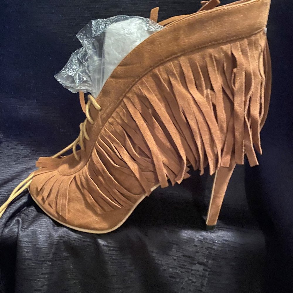 LADIES FRINGE BOOTIES